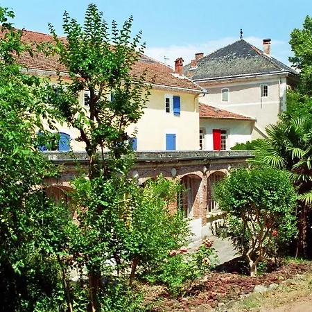 Du Chateau De Cabrieres 2*